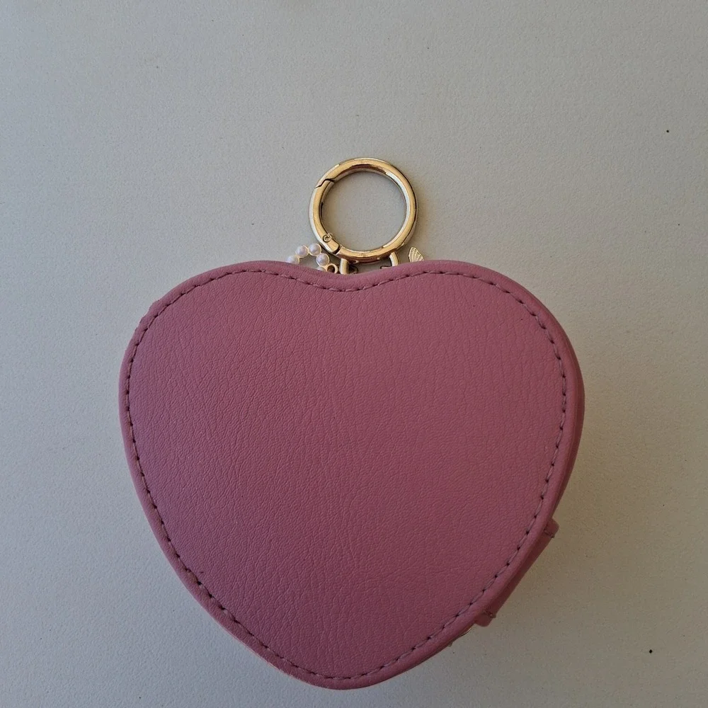 Compact Pink Heart Shaped Leatherette Jewelry Case Zipper Pocket Travel Storage